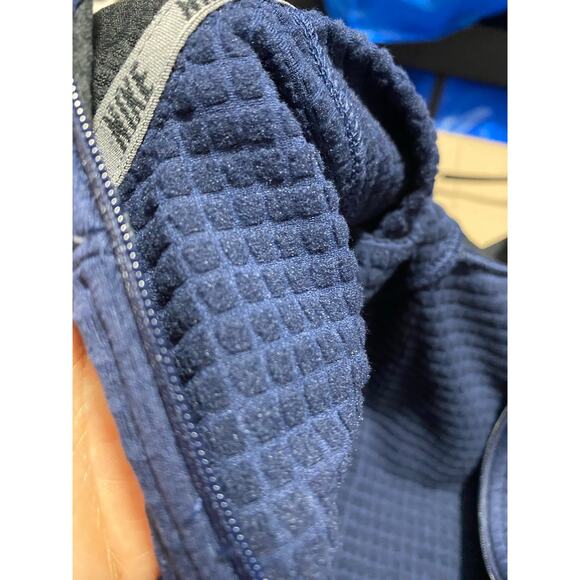 Nike Quarter-Zip Pullover Size XL Navy Blue Textured Fabric Orange “B” Logo NWT - Picture 7 of 9